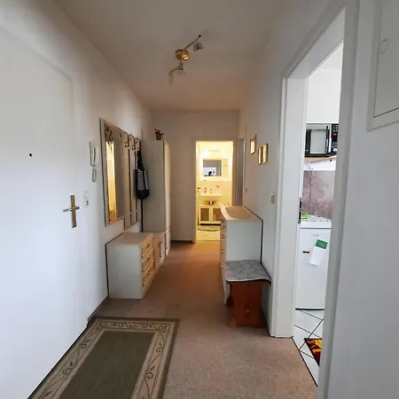 Langer 33 Apartment